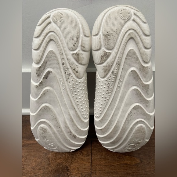 Ugg Olive Green and Pink La Cloud Lace Confetti Women Fashion Sneakers Size 9.5 - Picture 10 of 11